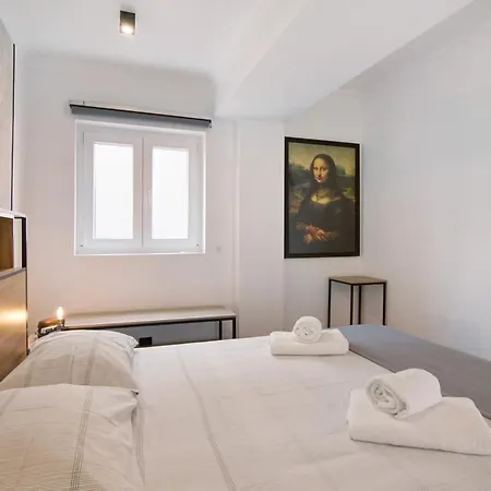 Apartment T2 Delta Marina