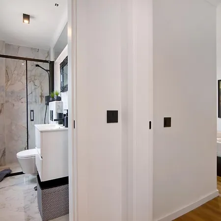 T2 Delta Marina Apartment *